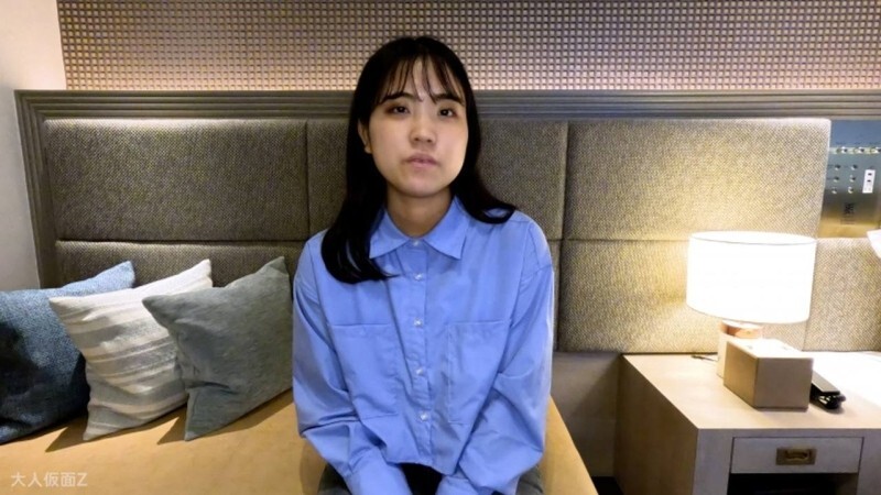 FC2-PPV-4692938 葵（19）我对性一无所知，但我急需钱，所以我同意出演这部电影。她第一次口交并在镜头前展示她有著大黑乳晕的裸体。